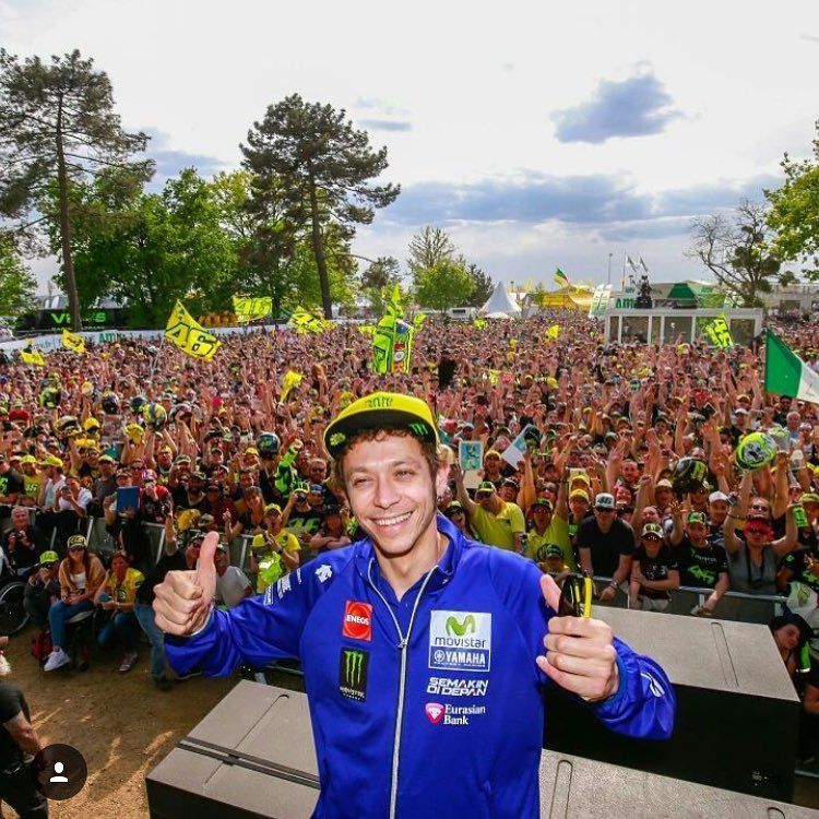 在2021退役的羅西是摩托車賽事中偉大的選手之一。翻攝rossi_official IG