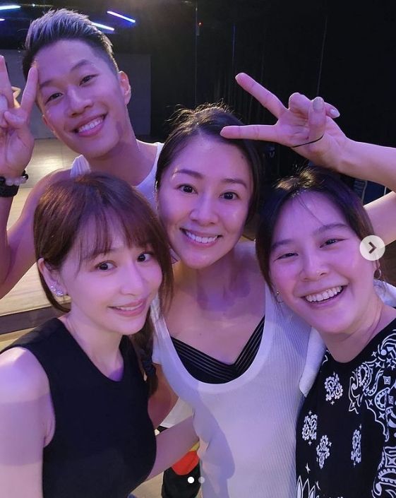 王心凌回台灣和好友約運動。翻攝王心凌IG
