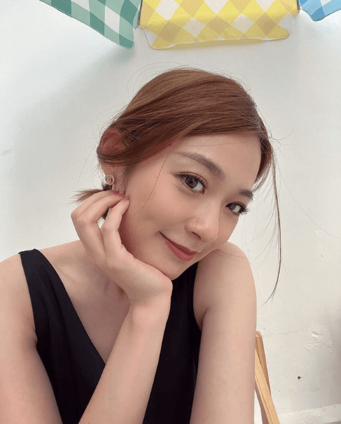 蔡潔和何浩文因合作《一舞傾城》相識，卻傳出2人過從甚密，且女方也已有交往對象。翻攝自蔡潔 IG