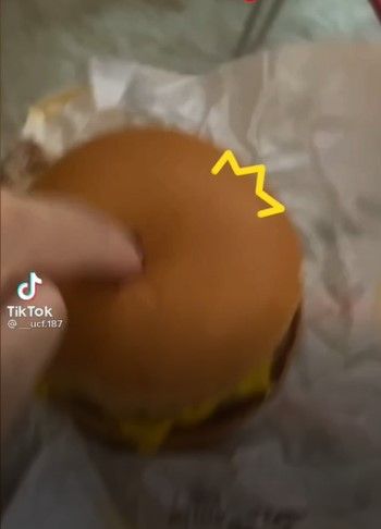 這下真的不光滑了。