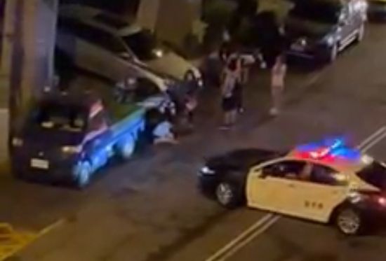警方快打部隊到場。讀者提供