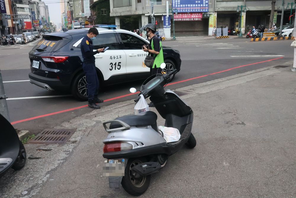 陳男狡辯說沒有聽到警察鳴笛聲。張喆喜攝