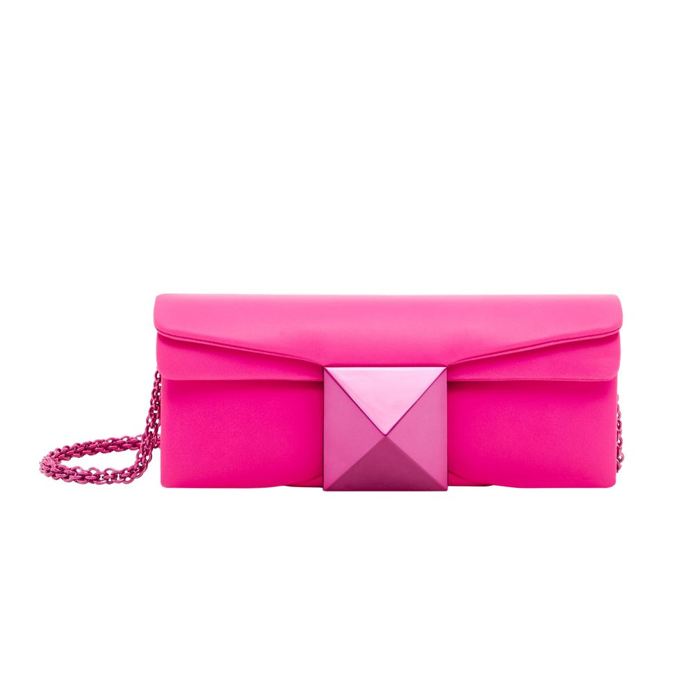 Valentino Garavani One Stud手拿包,11萬3500元。品牌提供