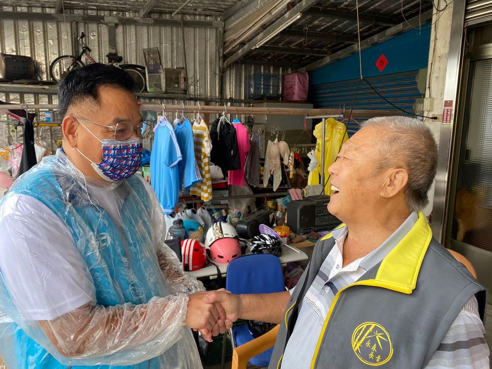 林耕仁今天（17日）上午至北區拜票。林耕仁競辦提供