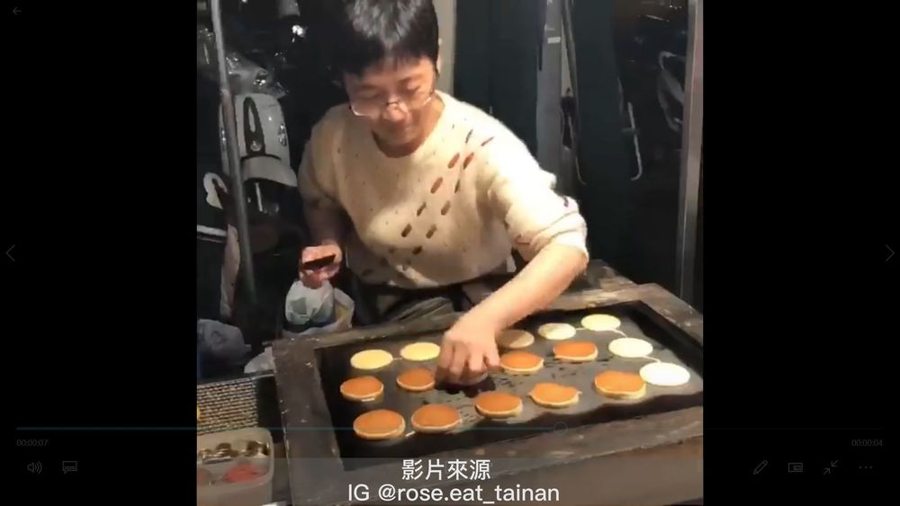 銅鑼燒焦香的餅皮,是哆拉A夢的最愛