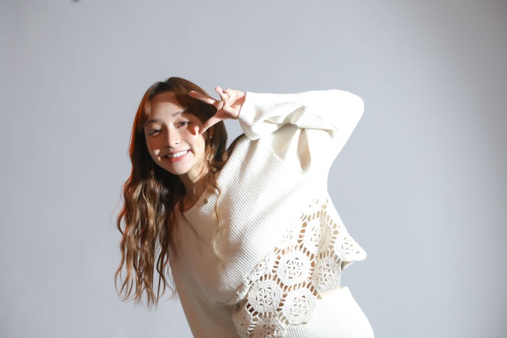 拍摄工作对她来说驾轻就熟。郑孟晃摄