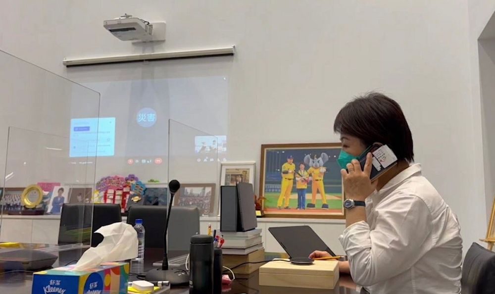 盧秀燕打電話給南投縣長林明溱問安,林縣長也表示南投目前未傳災情。台中市政府提供