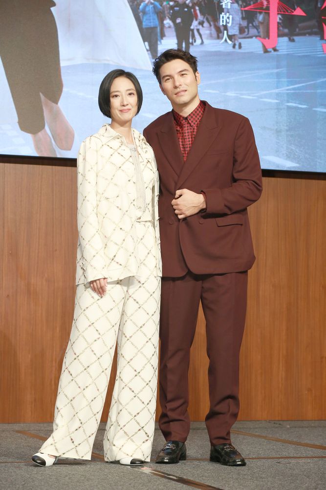 桂纶镁和凤小岳10年后再合作。朱世闳摄