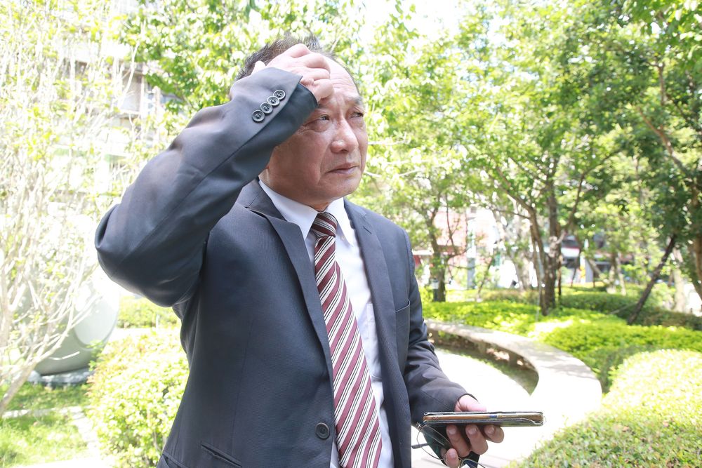 帥過頭步入老年，但自曝靠著網路社群炒房，還交到小自己2輪的女友。朱世閎攝