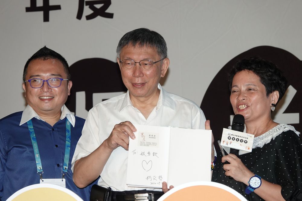 柯文哲被長輩嗆「混蛋」。陳德興攝