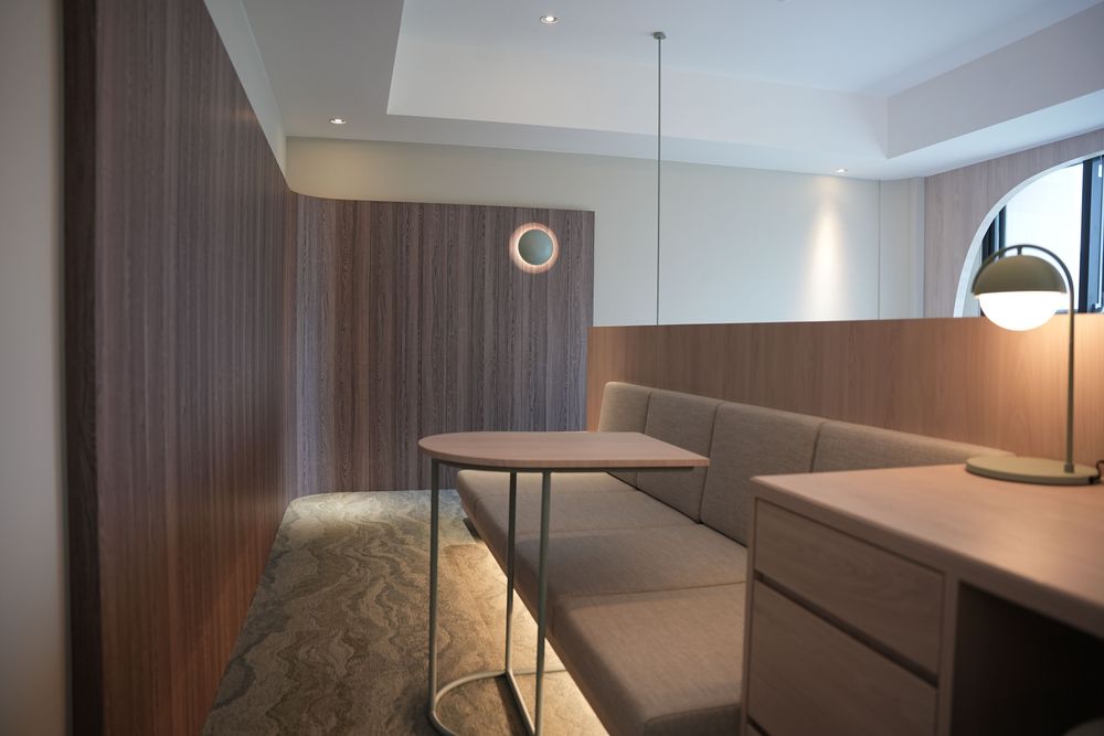 「行政套房」空间规划相当雅致。黄盈甄摄