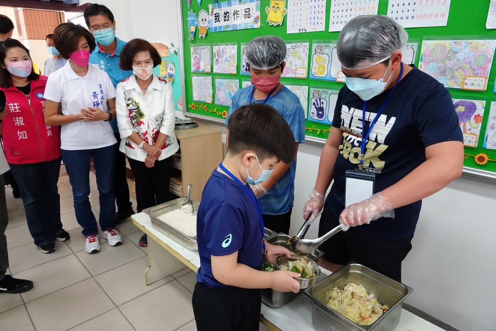 林姿妙上任後積極推動營養午餐免費政策，獲得不少好評。林泊志攝