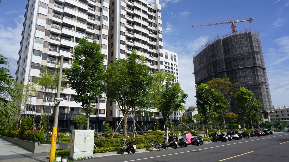 楠梓區房價呈現新屋漲但中古屋跌，市場開始盤整。葉家銘攝