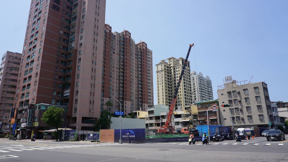 浤圃建設「浤圃巨星預計今年第4季進場，每坪4-5字頭房價。葉家銘攝