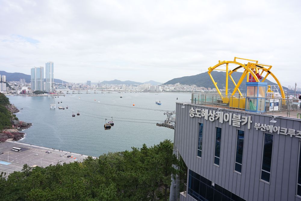 釜山松島海上纜車全長約1.62公里。黃盈甄攝