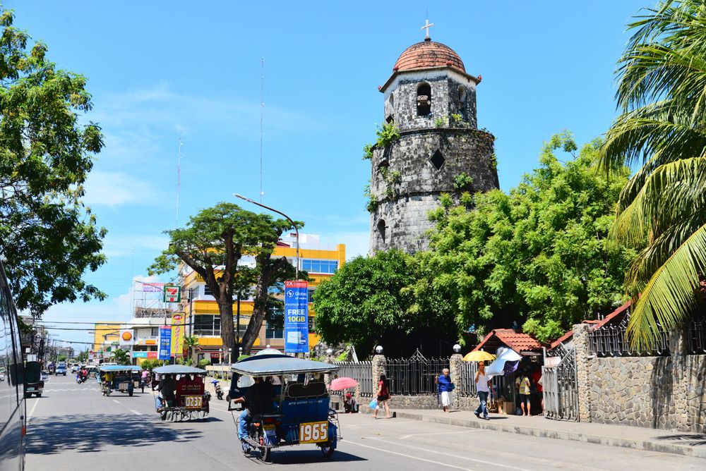 凡打滿3劑疫苗的台灣旅客，可享免PCR、免隔離入境菲律賓。田欣雲攝