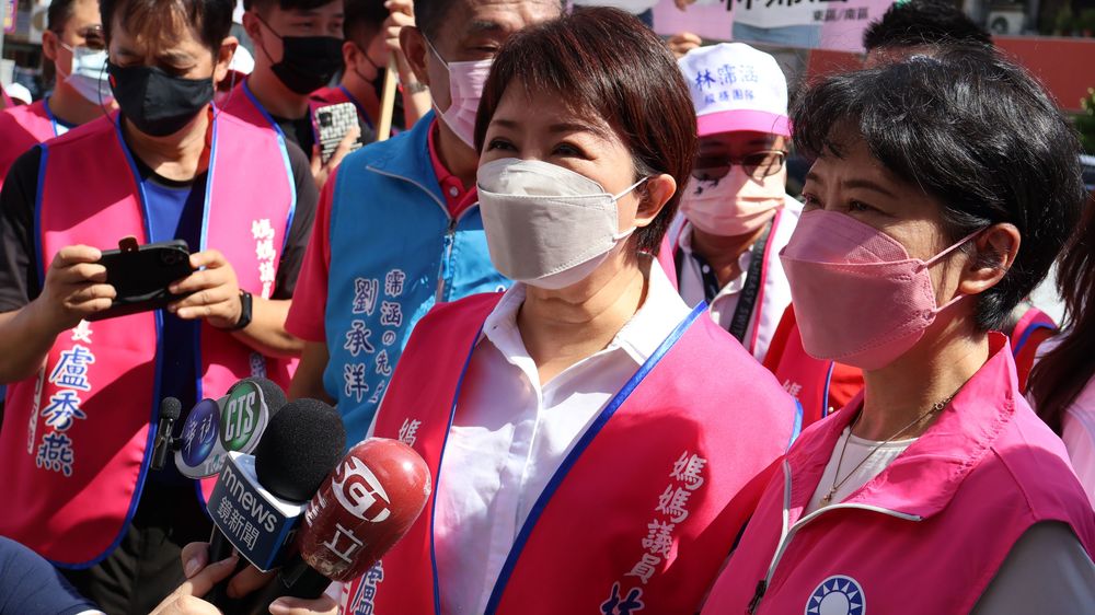 盧秀燕說，行程再緊張、工作再忙碌，還是要努力讓同志勝選。鮮明攝