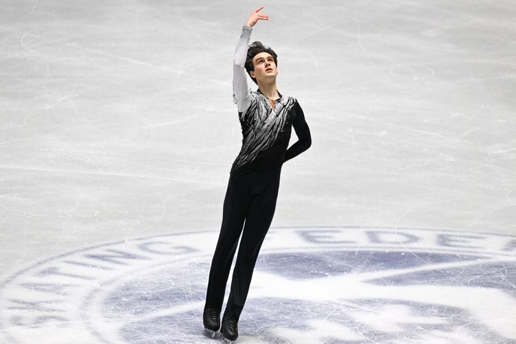 俄羅斯滑冰選手伊格納托夫2021年在東京出賽。法新社