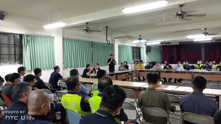 高雄市警局針對龐皮歐行進行維安勤教。讀者提供