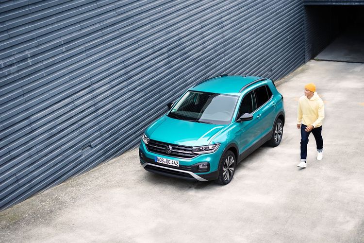 Volkswagen最小的休旅車系T-Cross主要是新增230 TSI Tech車款，售價100.8萬元。原廠照片