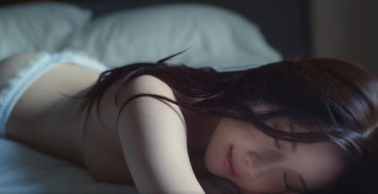 鄭家純寫真，清純不失性感。攝自鄭家純臉書