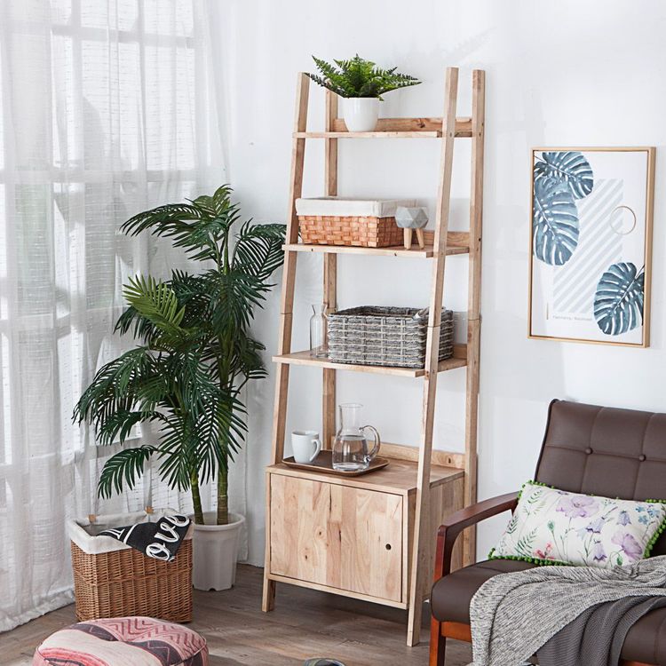 自然簡約生活三層置物架收納櫃，原價1萬9300元，會員價8393元。業者提供