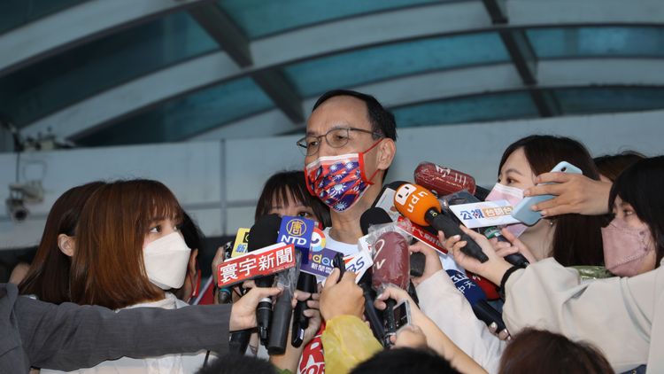 朱立倫批評蔡英文這6年每一年都再創造新的口號，這不是最好的方式。國民黨提供