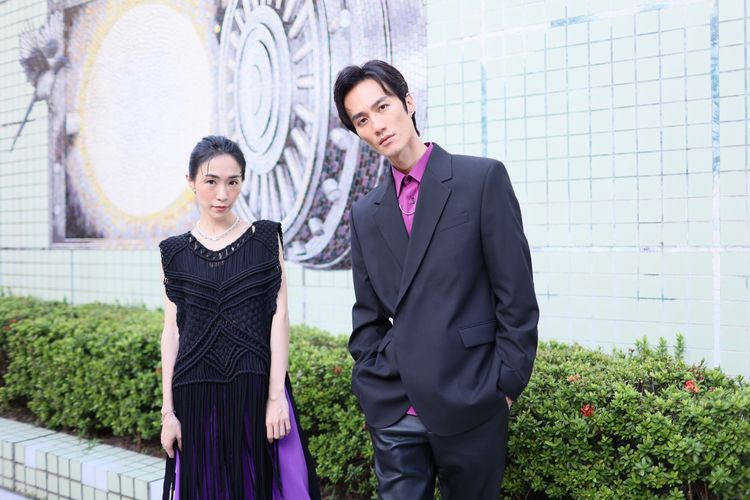 姚吉慧（後）和李英宏都是跨界當演員。鄭孟晃攝