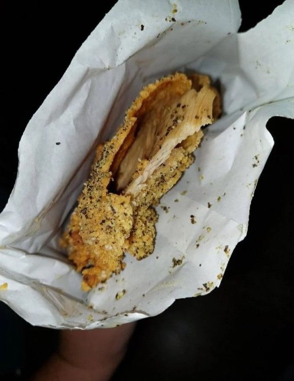 空氣吃到飽的雞排。翻攝Dcard