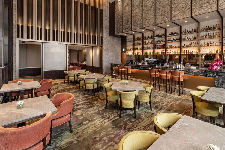 歡慶奪牌，即日起至10月2日，每碗內用360元，第二碗再享5折優惠。六福旅遊集團提供