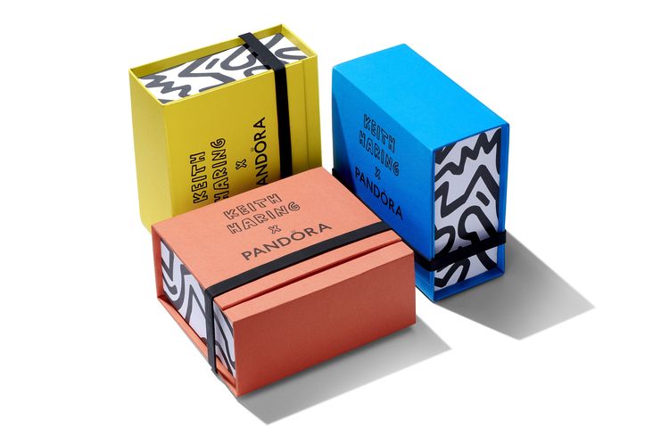 PANDORA x Keith Haring聯名系列特殊包裝盒。品牌提供