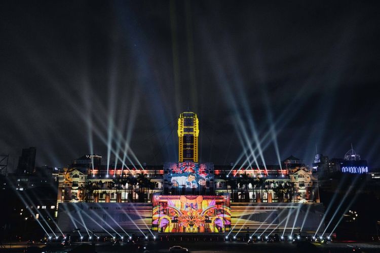 國慶光雕展演今年以「寶島有光・土地之愛」為主題，6日起展演至10日止，每晚6場次。文總會提供