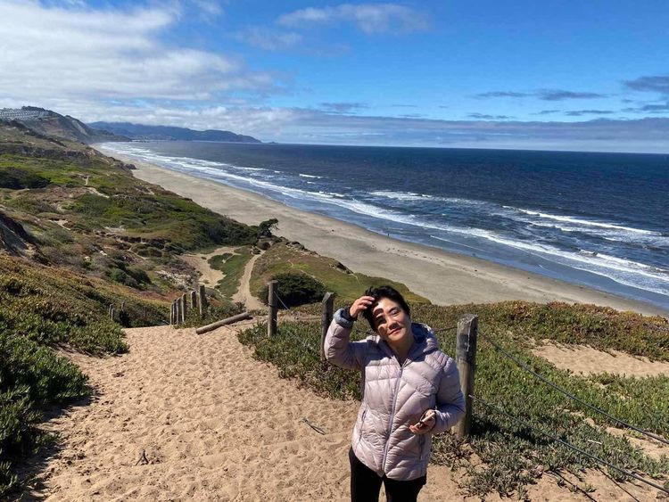 邱彰透露自己曾訪問張忠謀的一段過往故事 。引自邱彰臉書