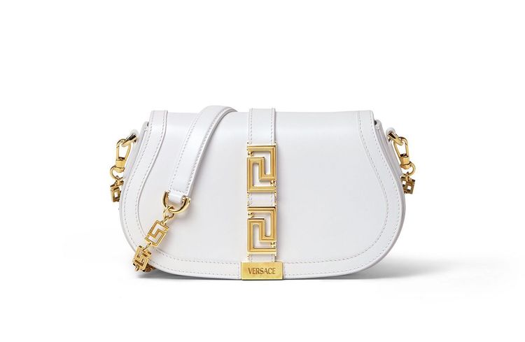 Greca Goddess迷宮女神白色肩背包小型款，9萬4000元。品牌提供