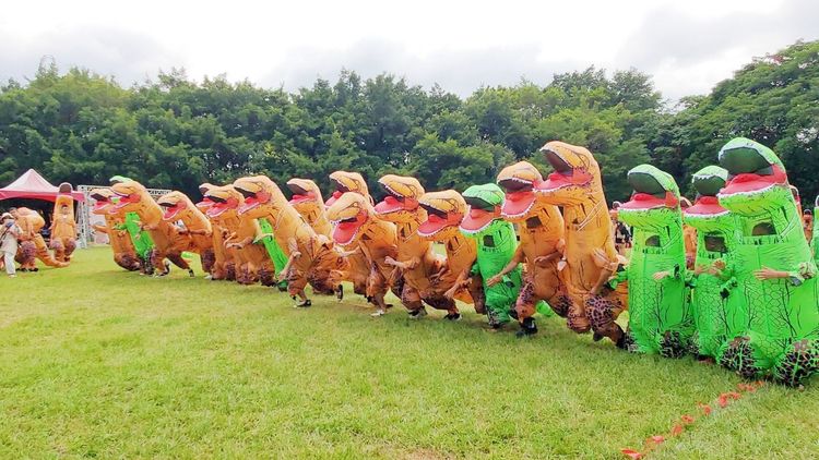 恐龍滾月趣味競賽。埔心牧場提供