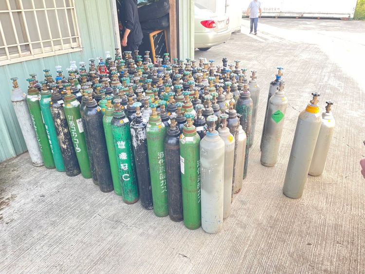 警方查扣ㄒ139隻笑氣