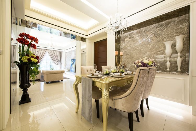 民族路六段的新案量體偏少，買氣踴躍致使個案趨近完銷，包括「宜雄絢耀」銷售也將近8成，目前僅剩高樓層的大4房景觀戶，因此牌價才會來到4字頭。翻攝宜雄絢耀臉書