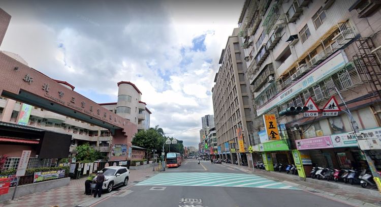 專家指出，總價2000萬元在中正北路選擇多元，新舊屋基本任君挑選，倒是不用擔心無房可買。翻攝Google map