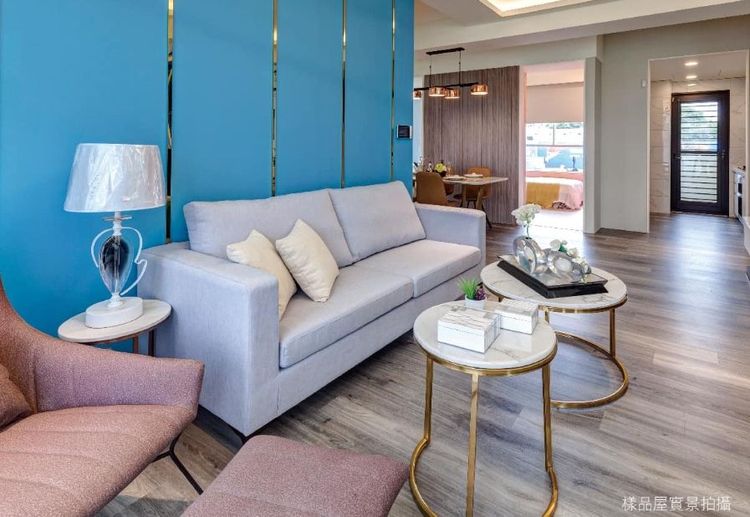 「尊騰劍橋」主力格局25～39坪，主打大園客運園區處正核心的千坪基地精工美宅，每坪開價27～29萬元。翻攝尊爵劍橋臉書