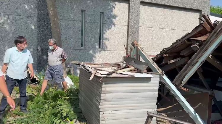 今天一早立委劉櫂豪前往現場關心。民眾提供