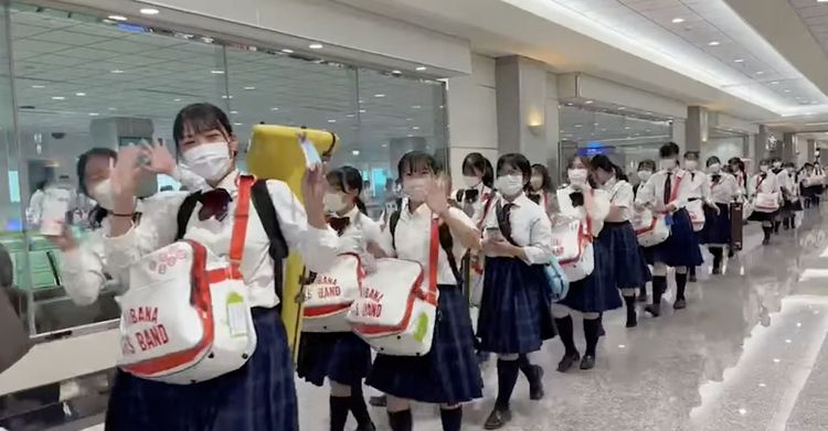 京都橘高校吹奏部5日下午飛抵台灣。翻攝自文化總會臉書