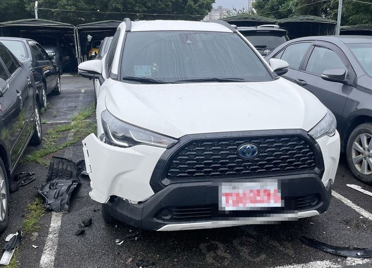 張男的愛車停放處。翻攝畫面