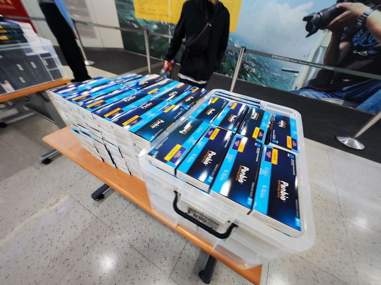 產品為亞培Panbio COVID-19抗原自我測試4入裝。田欣雲攝