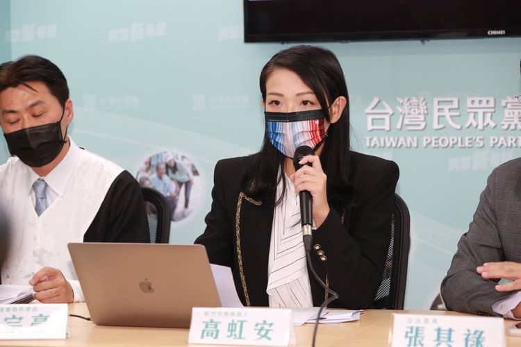 高虹安現場斥責媒體不實報導。朱世閎攝