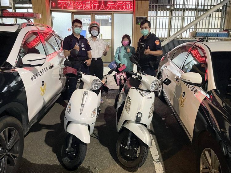 車型太過相似，兩車主誤騎，警方協助尋回。大園警分局提供