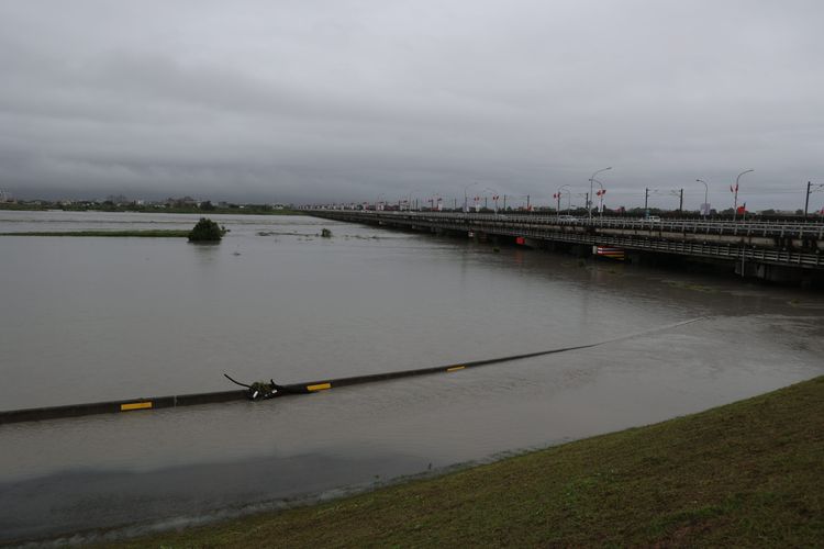 蘭陽溪水暴漲。縣府提供