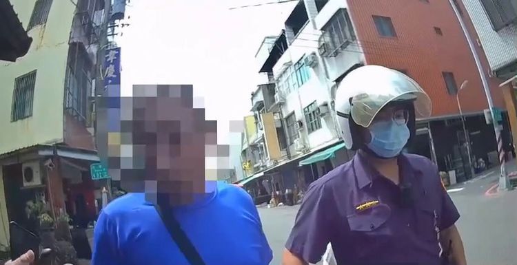 洪男起先不配合警方盤查酒測，稱自己沒騎車。讀者提供