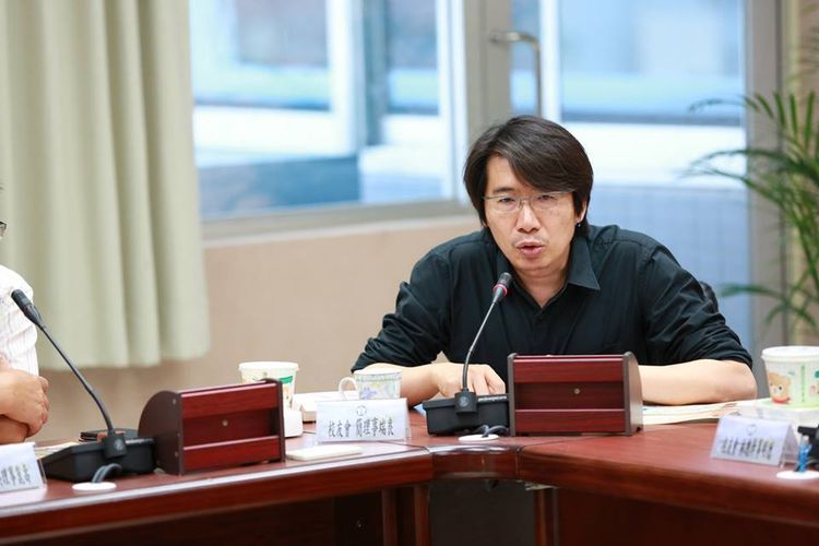 簡端良投入幫民進黨徵召的劉建國競選縣長，妻子廖郁賢退出時代力量後，也正以無黨身分競選連任縣議員。攝自簡端良FB