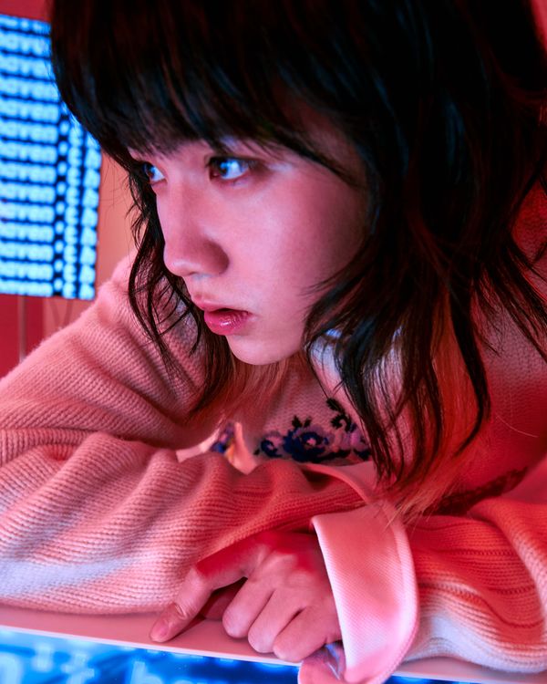 持修對時尚展現態度。《VOGUE》提供