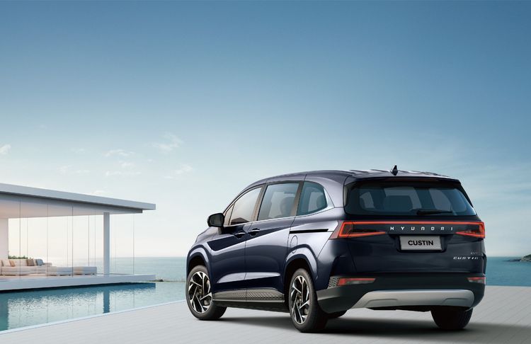 即將在11月上市的Hyundai Custin國產MPV休旅車，自9月中接單至今不到一個月的時間已破千張訂單。原廠照片